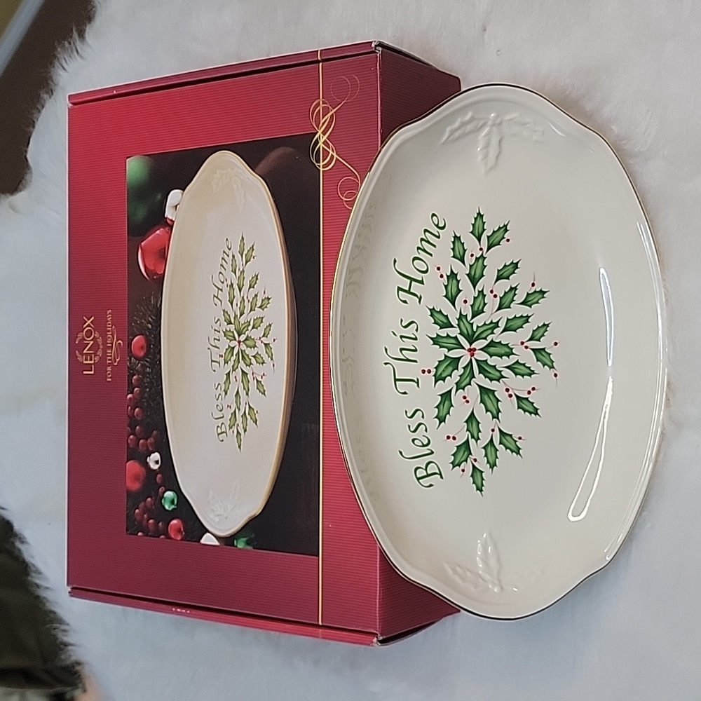 LENOX NeW "Bless this Home" Holly‎ Berry Christmas Holiday Serving Platter Tray